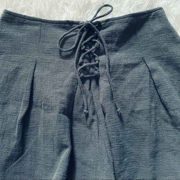 SOLD NWT Lush Black Lace Up Front Skort M - Picture 6 of 10